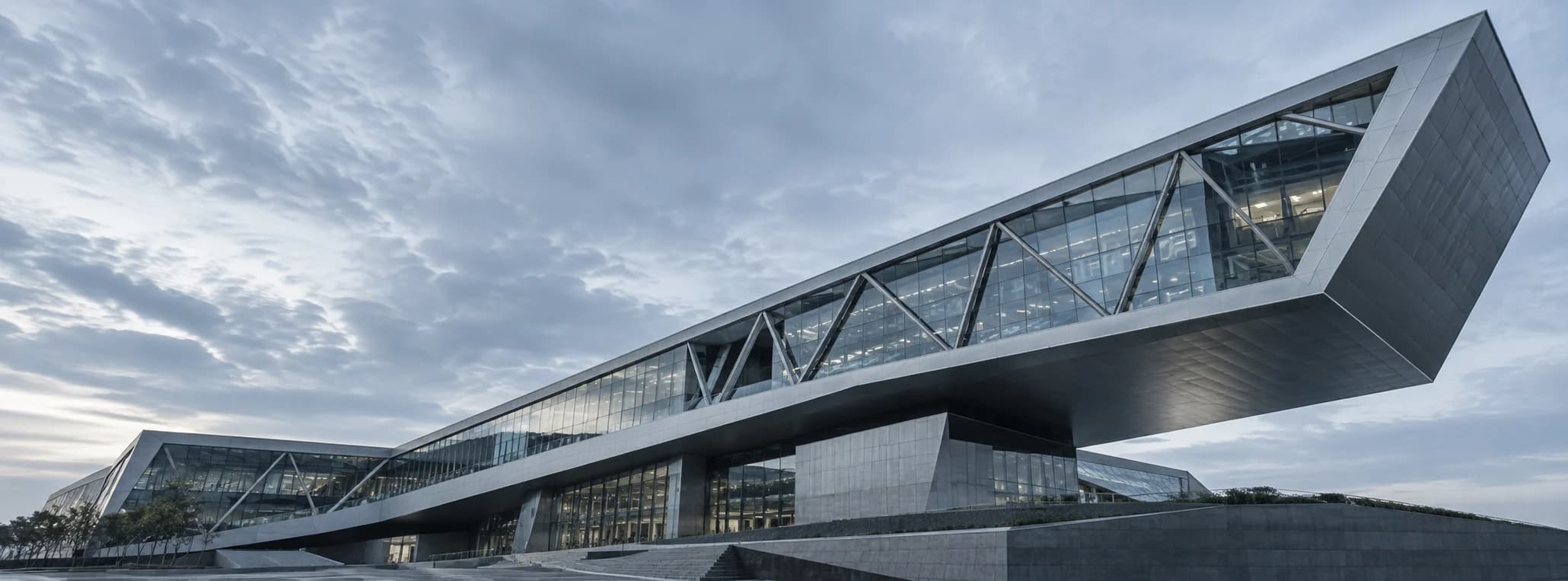 现代工业创新中心建筑概念图,AI 生成
